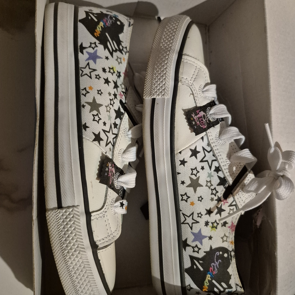 Kitson Tennis Shoe Sneakers